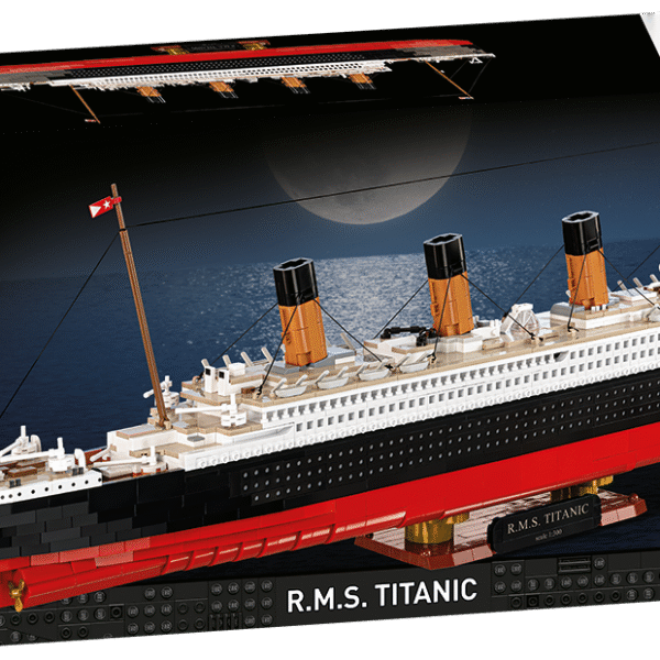RMS Titanic 1:300